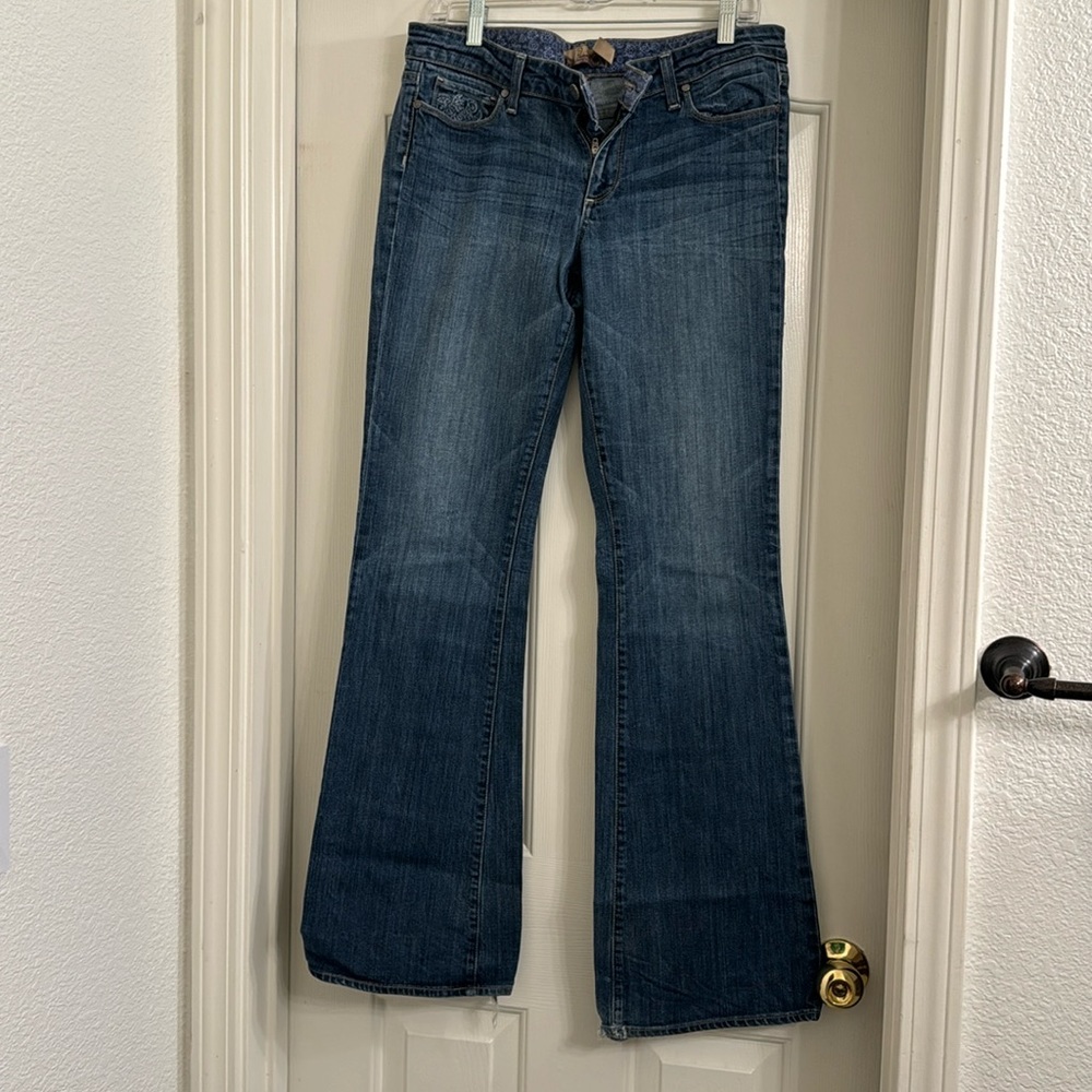 Paige sz 31 bootcut Jean.